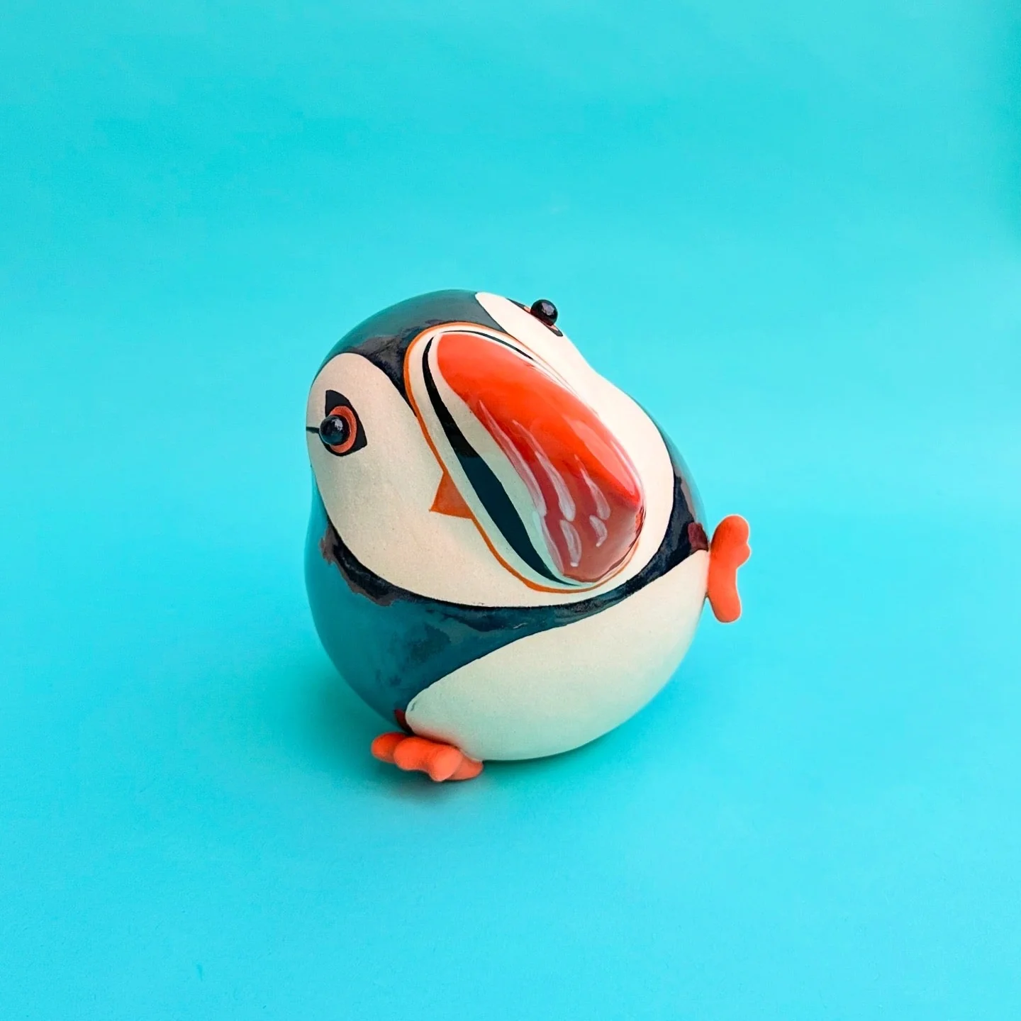 ANIMALS - #28 - Clai.Ceramics - "Puffin Borb"