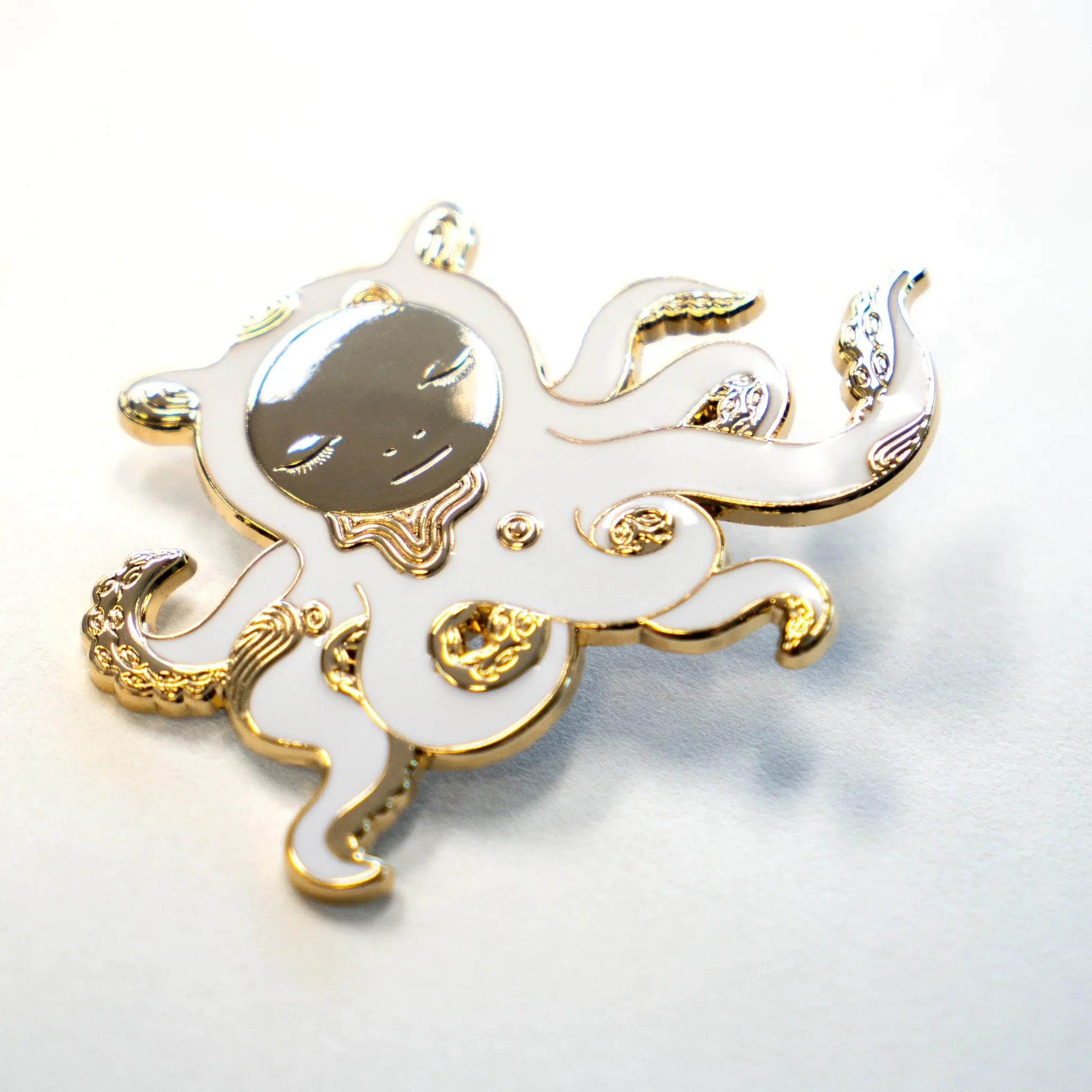 James Jean - Oswald Enamel Pin (Bleached) - Image 2