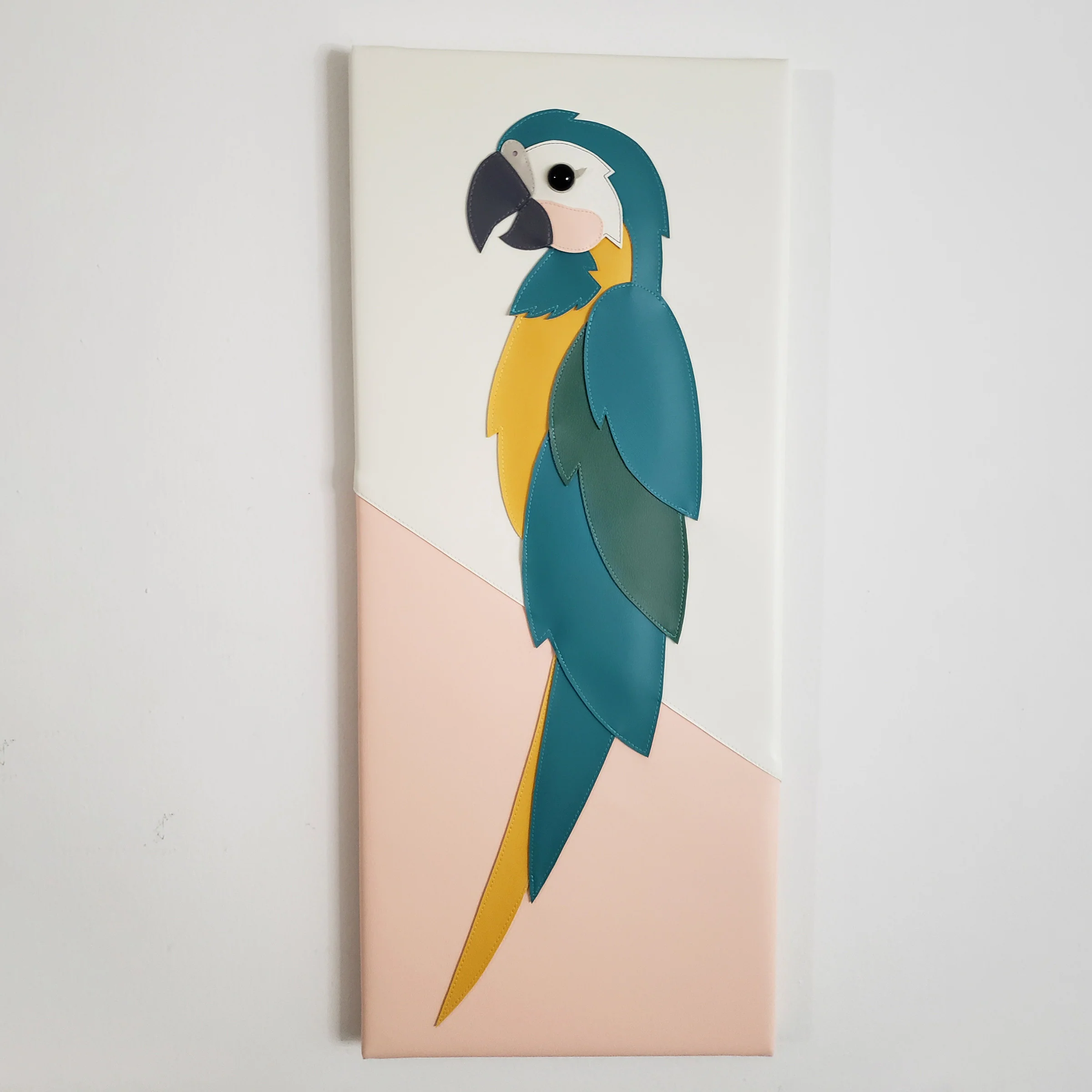 Original Assembly - #14 - Flat Bonnie - "Blue-Throated Macaw”