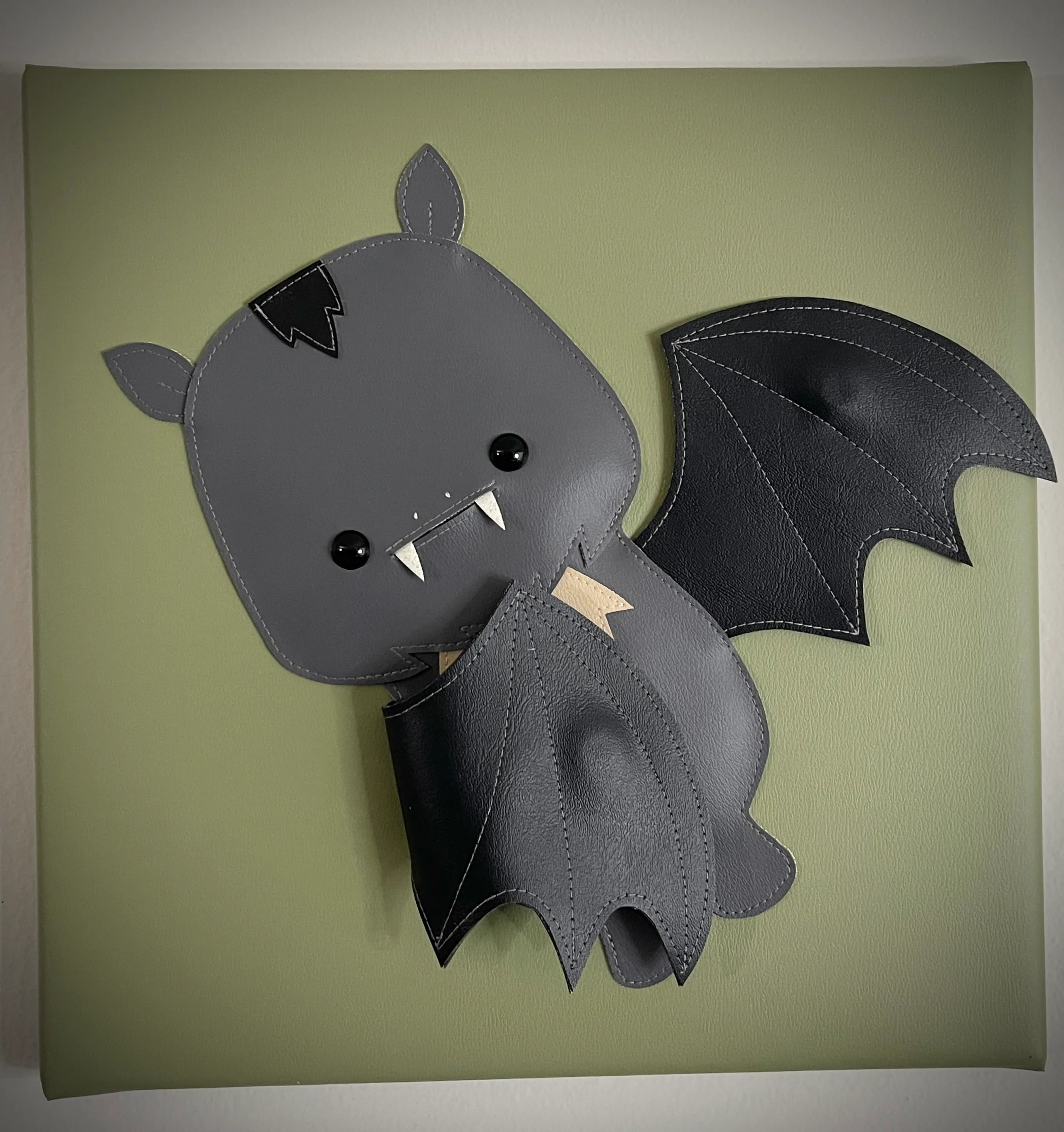 Original Assembly - #13 - Flat Bonnie - "Fruit Bat” - Image 3
