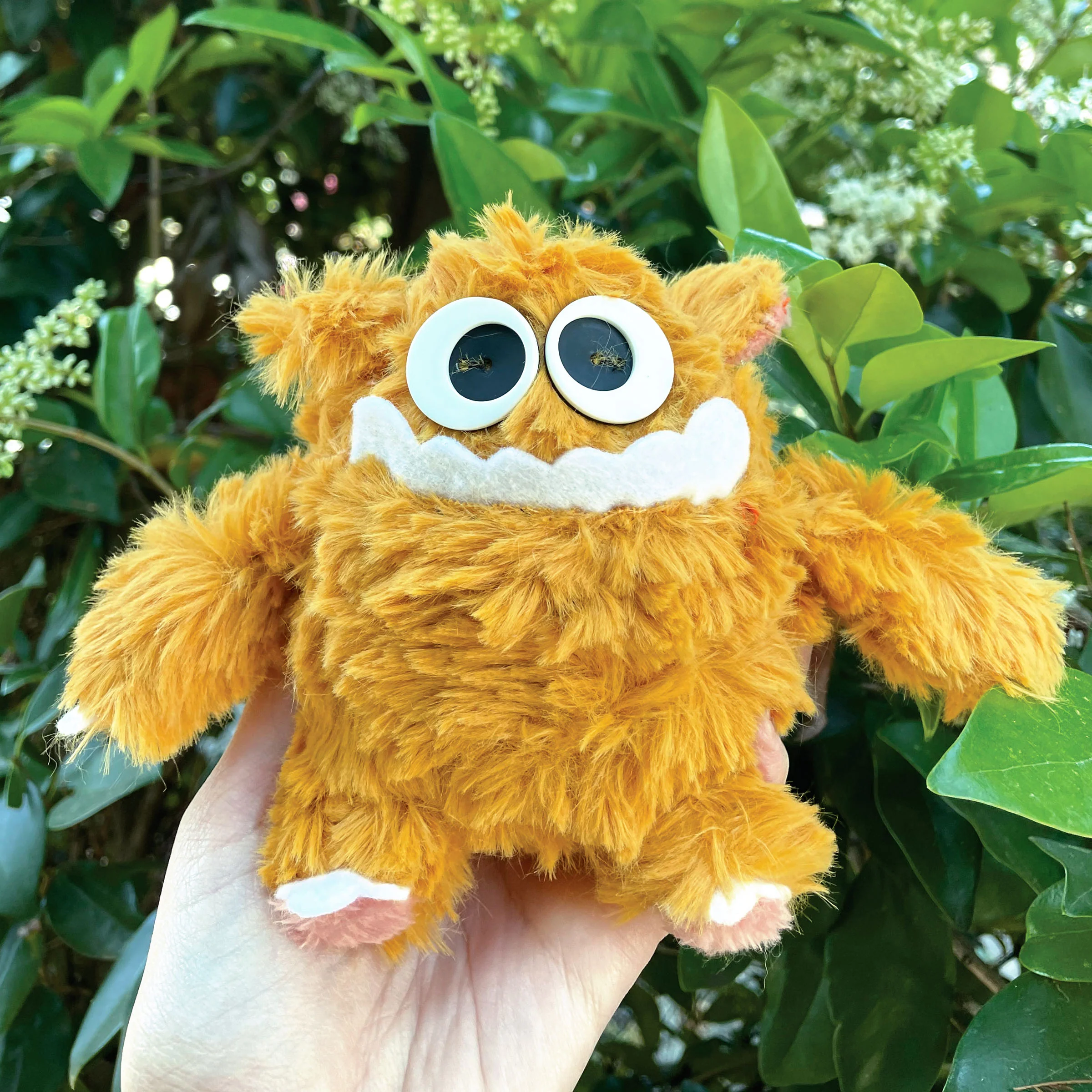 Small World - Hollie Mengert - "Nugget"